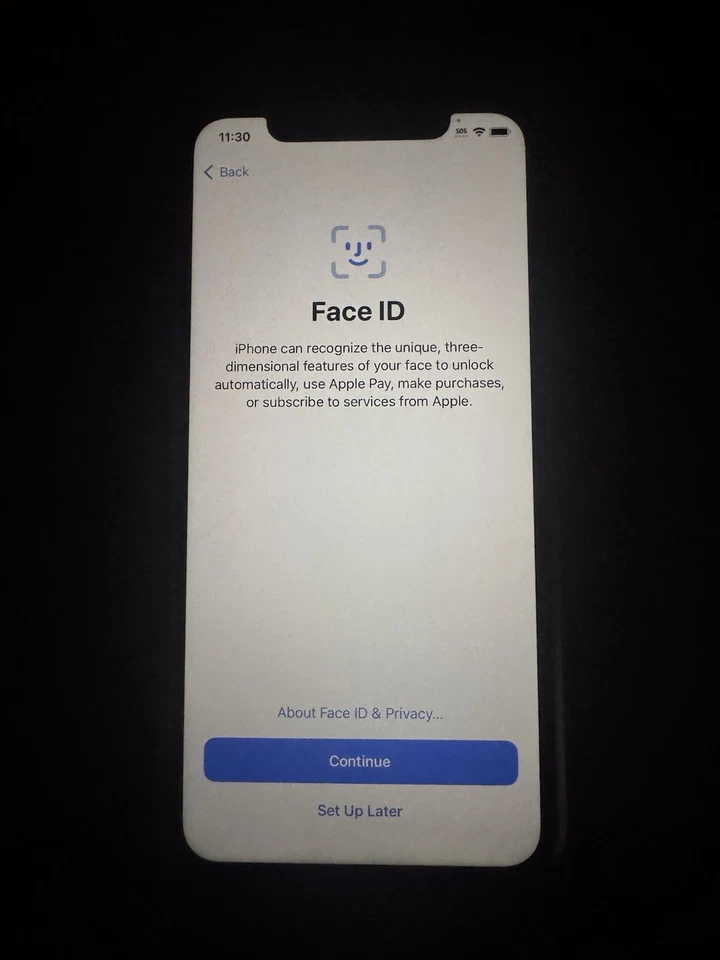 iPhone XR Unlocked (64GB, USED CONDITION) - Image 3 of 4