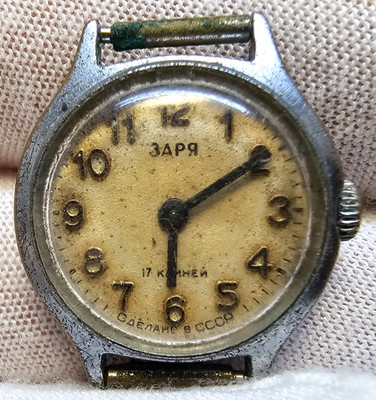 Zaria Vintage Soviet Women's Watch Zarya Mechanical Ladies Watch UdSSR