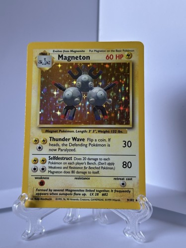 Magneton - 009/102 - Base Set Unlimited Holo - LP