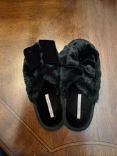 Victoria's Secret Black Faux Fur Bow Slip-On Women's Slippers