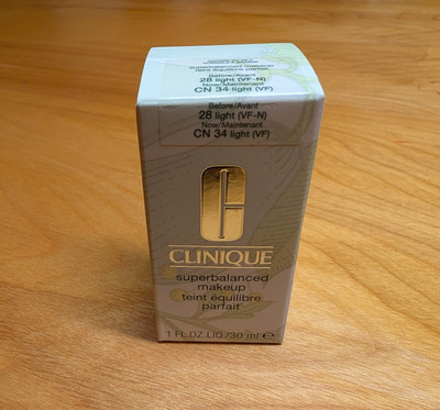 NIB Clinique Superbalanced 1 oz Makeup Foundation - CN 34 Light