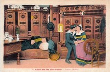 Carte postale ancienne SCÈNES BRETAGNE lits clos bretons amour avec marin matelo