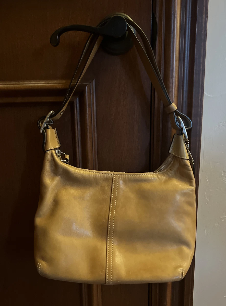 Coach 9566 shoulder bag camel. Great condition eBay