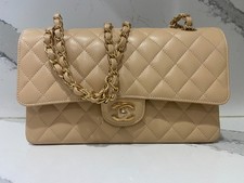 Brand New CHANEL CLASSIC MEDIUM DOUBLE FLAP Beige Clair CAVIAR BAG Gold Hdw