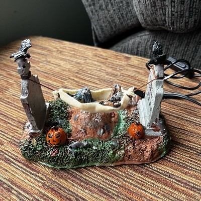 BAG O'BONES Hammock Skeleton Animated Accent Halloween Lemax Spooky Town 24461
