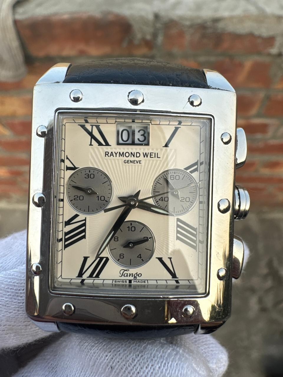 Swiss weil chronograph raymond tango 4881 men's Watch Quartz - VintageWatches.PK Swiss weil chronograph raymond tango 4881 men's Watch Quartz - vintagewatches.pk