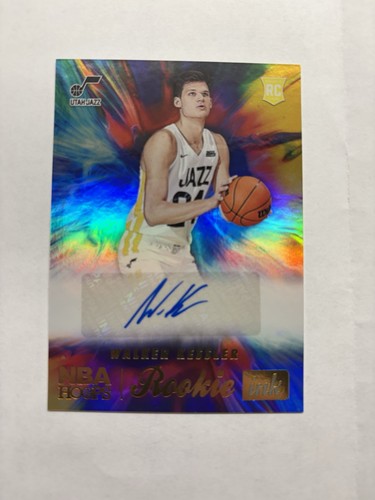 Walker Kessler #RI-WKS 2022 Panini Hoops Rookie Ink Autographs card