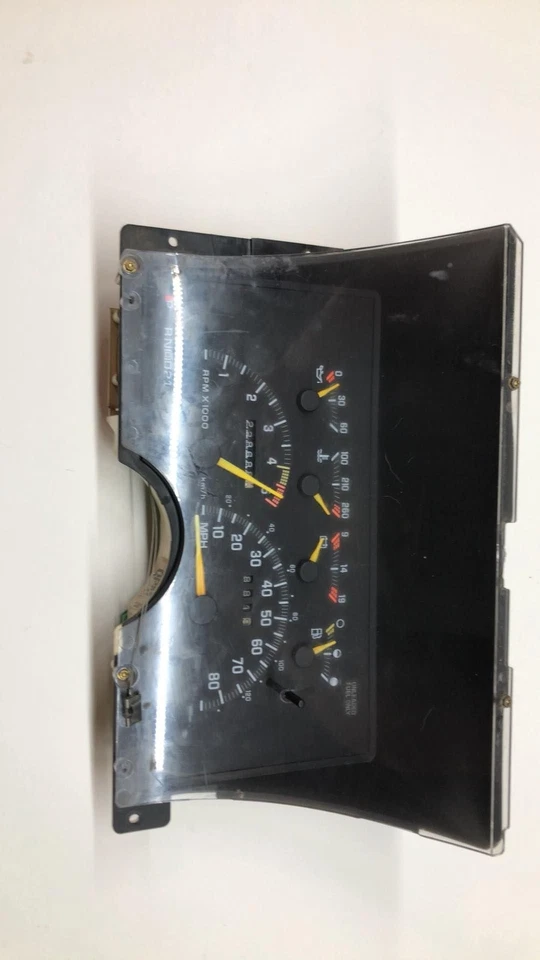 Chevy Silverado Suburban 1992 cuadro de instrumentos velocímetro 228 k OEM 16140115 Foto 2 de 4