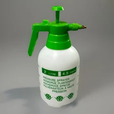 2 Liter Pressure Spray Bottle Garden Adjustable Chemical Sprayer Handheld Pump