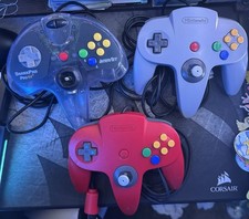 Lot Of 3x Nintendo 64 Controllers  Untested Please read the description 