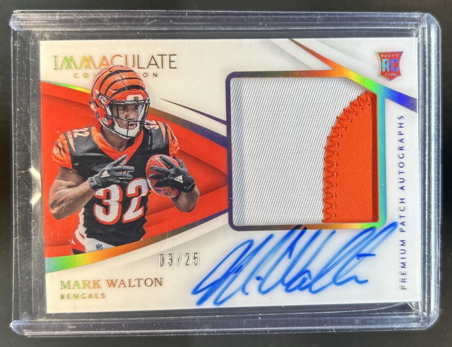 Mark Walton Panini Immaculate Collection Premium Patch Rookie Autograph #PRMW Gold