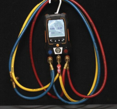 Testo 550s Smart Digital Manifold w/ Hoses