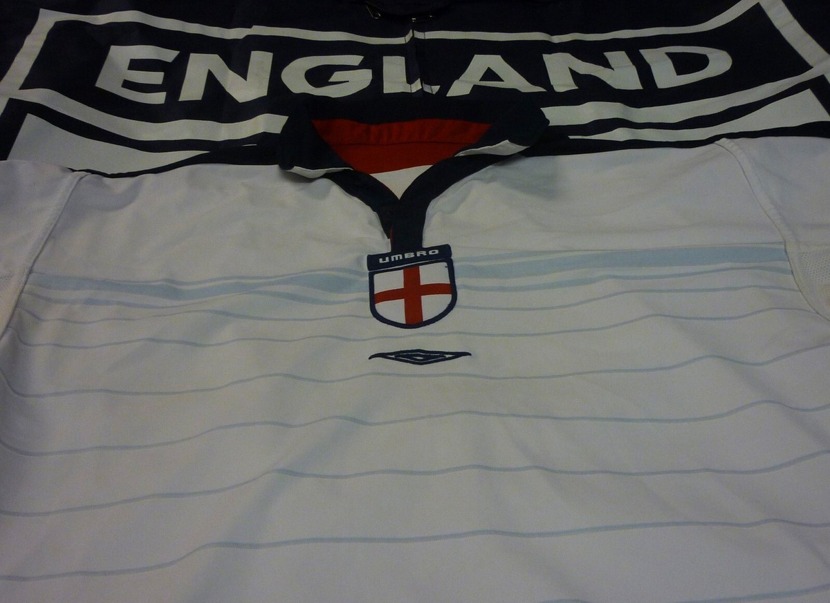 England Football Shirt 2003 / 2005 Home Umbro Reversible