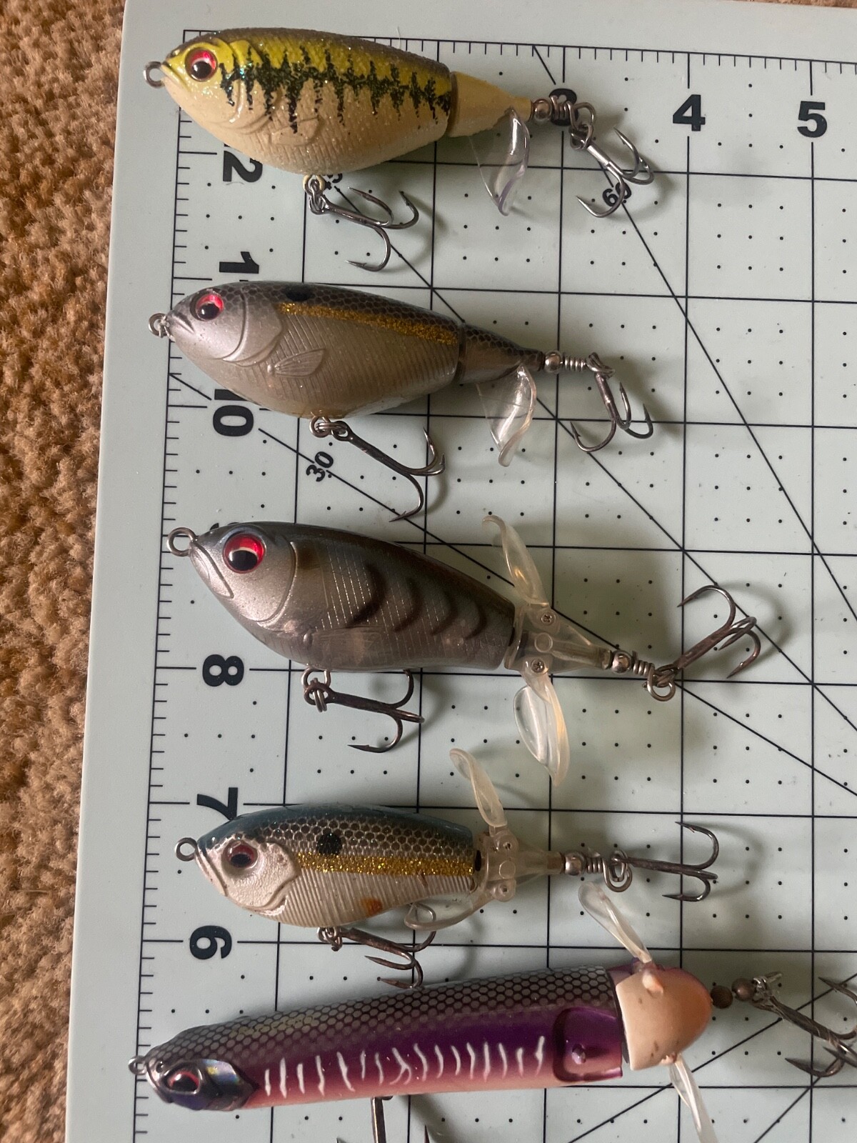 TRUSCEND lot 7x pcs Fishing Lures ploppers swim baits segmented top water rare