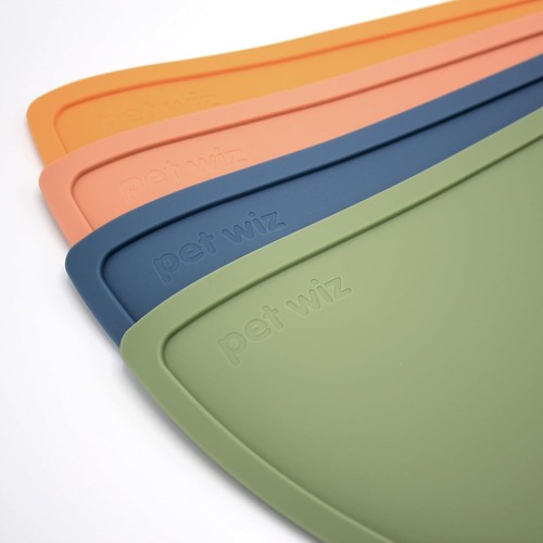 Waterproof Silicone Pet Feeding Mat | Non-Slip, Raised Edges, Easy to Clean - Picture 5 of 12
