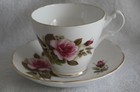 Royal Ascot Fine Bone China Pink & White Rose Design Teacup and Saucer — photo 1