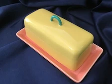 LINDT-STYMEIST COLORWAYS covered BUTTER DISH yellow / salmon NEVER USED! RARE!