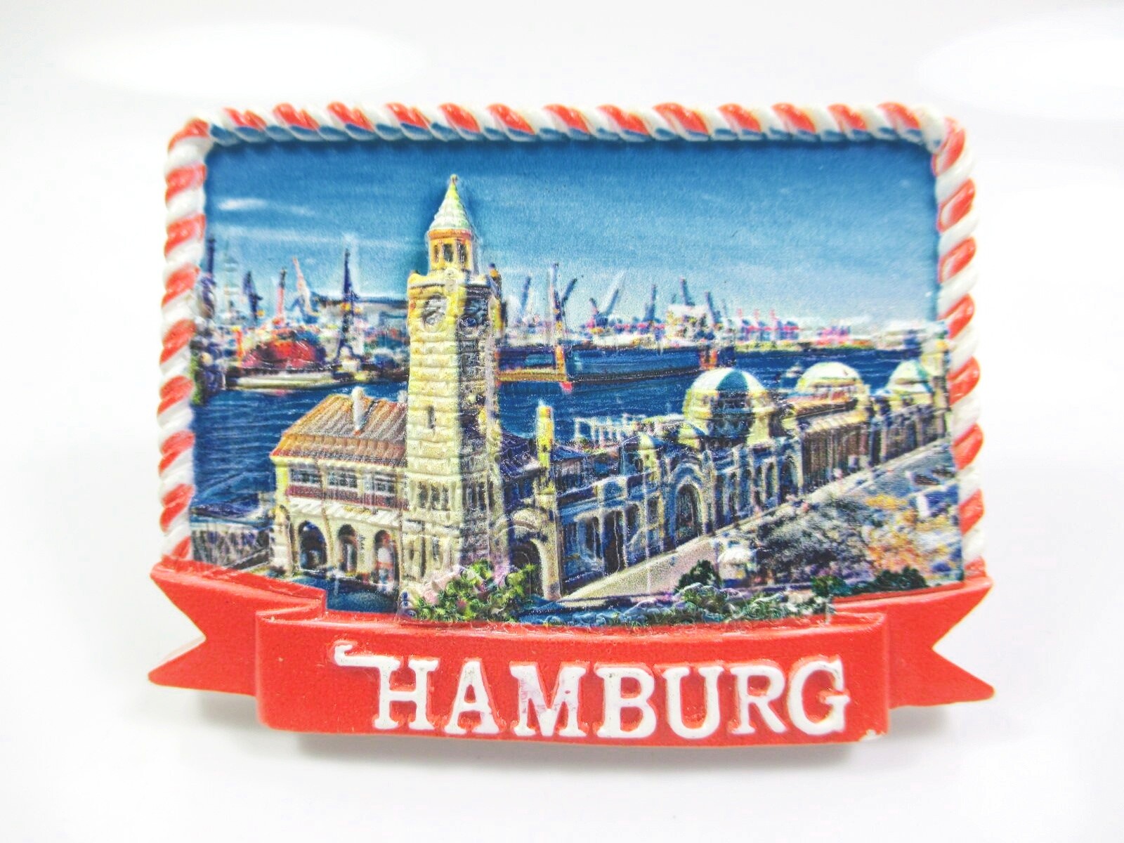 Hamburg premium magnet poly Landungsbrücken port souvenir Germany (1)