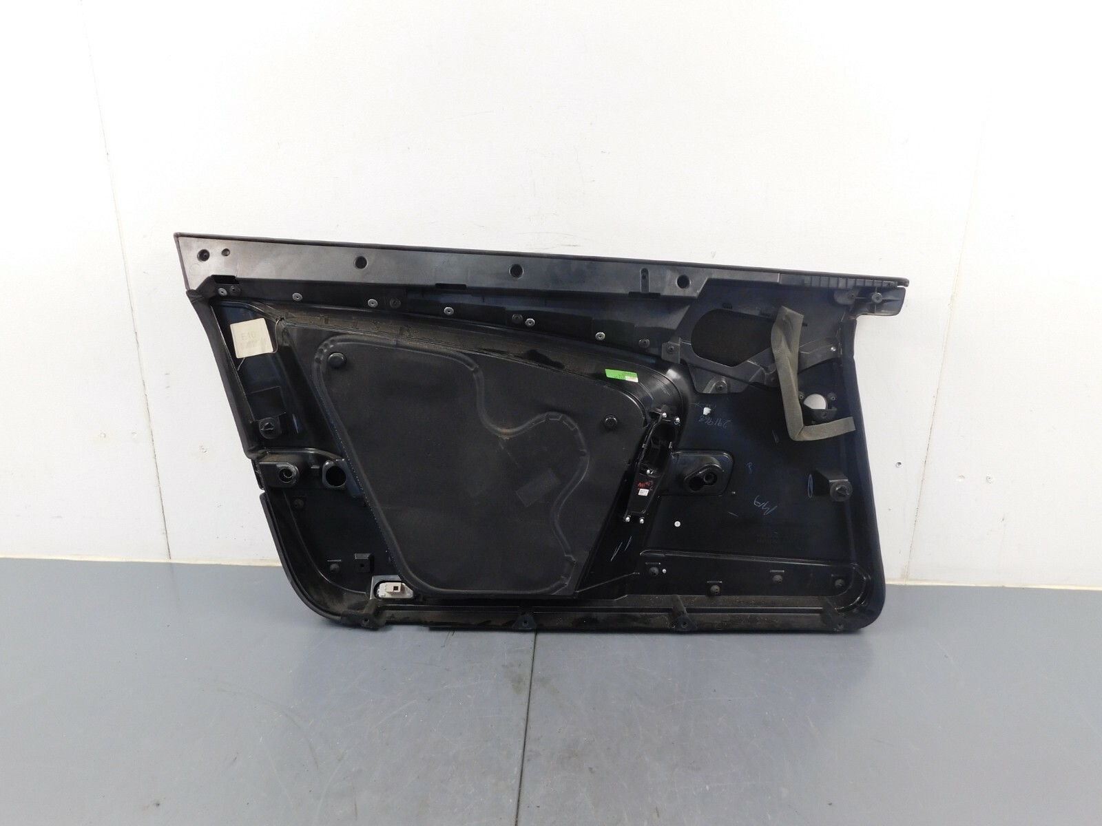 2015 14 - 18 Aston Martin V12 Vantage S Right Passenger Door Panel #1954 C4