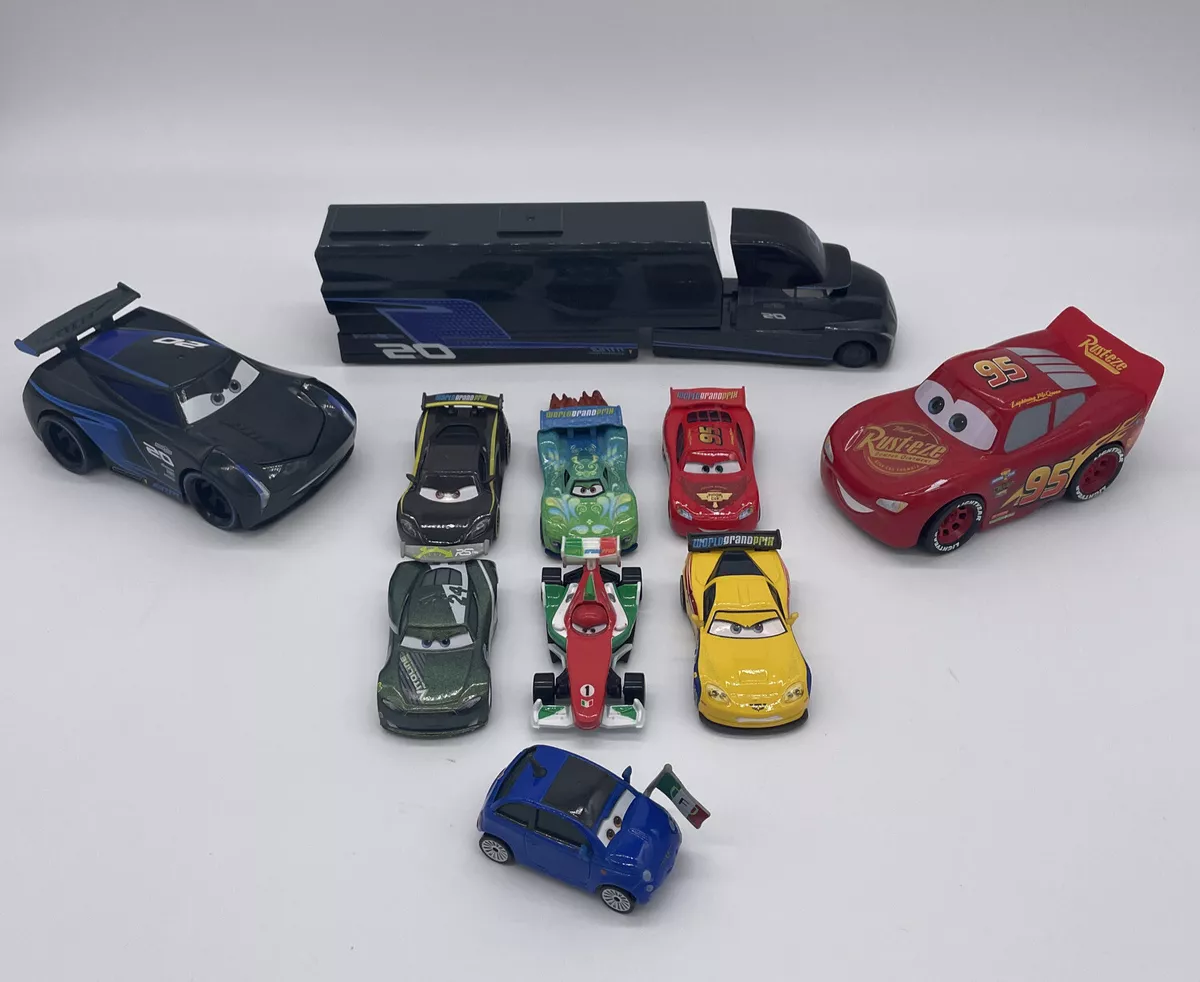 Disney Pixar Cars Metal Plastic Lot Of 10 Lightning McQueen and More