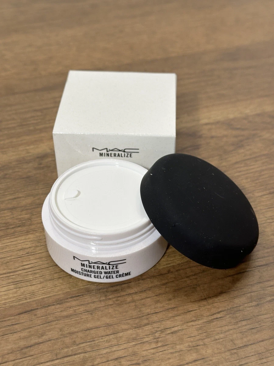 Mac Mineralize Charged Water Moisture Gel Creme 1.7 oz NIB free 