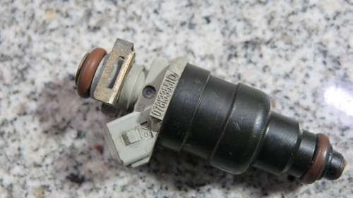Audi / VW Einspritzdüse / Einspritzventil 078133551D original