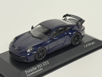 PORSCHEディーラー特注 1/43ポルシェ911GT3 MINICHAMPS s-l400.jpg