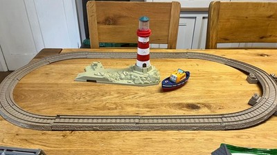Tomy Trackmaster Thomas und seine Freunde funktionierender Leuchtturm, Track & Captain