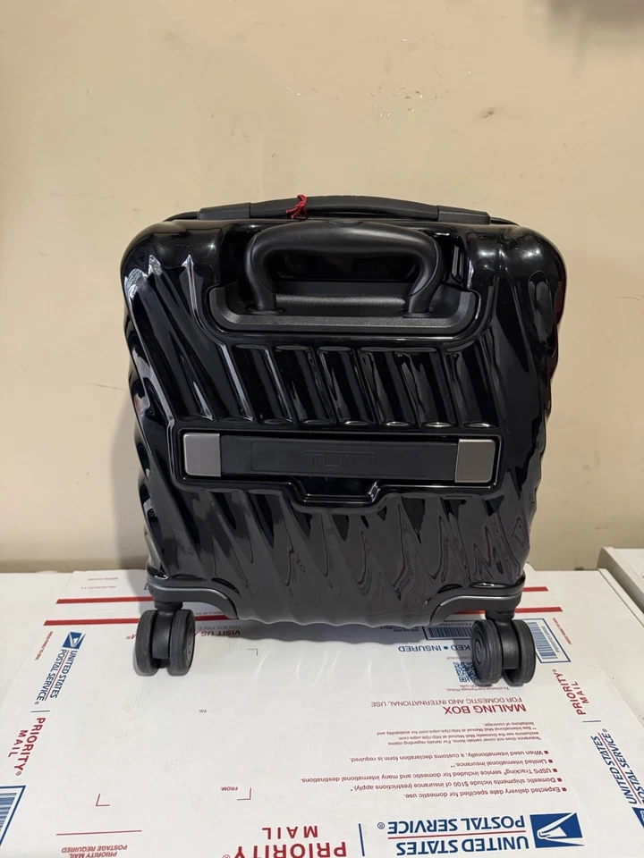NEW Tumi 19 Degree Small Compact 4 Wheeled Brief Case BLACK 139682 - Image 4 of 4