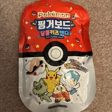 Pokémon Coreanos Diapasón SkateBoard Mystery Pack + Paquete Pokémon Gratis