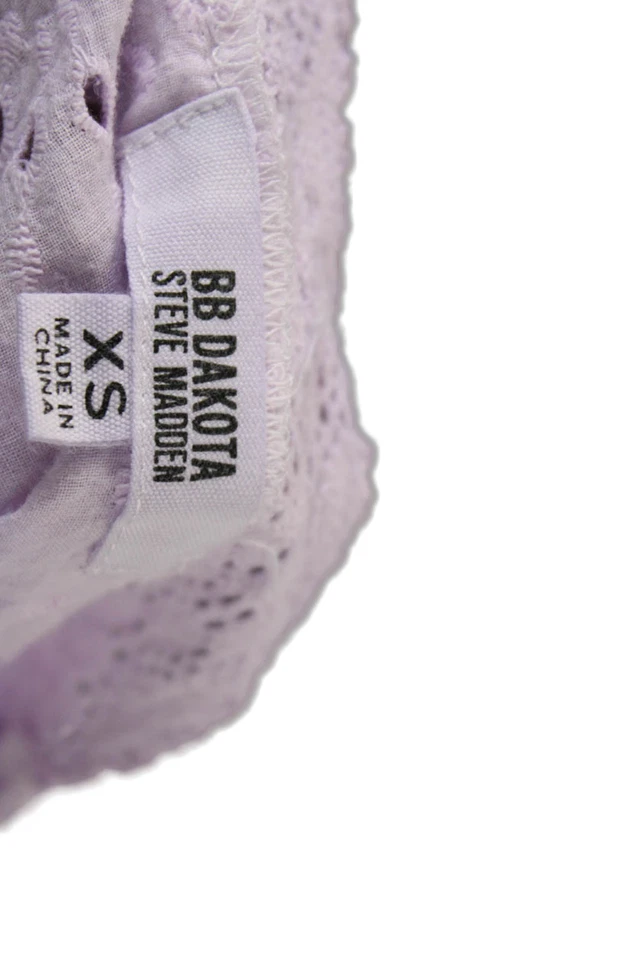 Camiseta sin mangas BB Dakota Steve Madden para mujer con ojales de algodón púrpura talla extra pequeña Foto 4 de 4