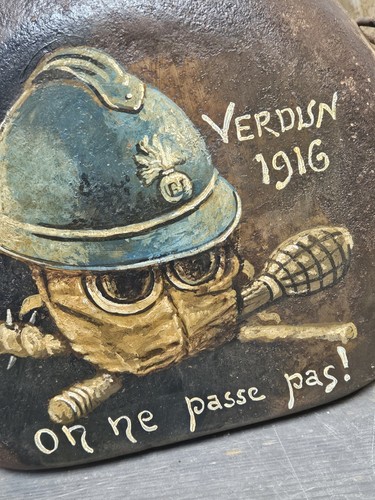 WW1 FRENCH ARMY WATER BOTTLE, VERDUN 1916 BATTLEFIELD RELIC, Painted - Foto 6 di 7
