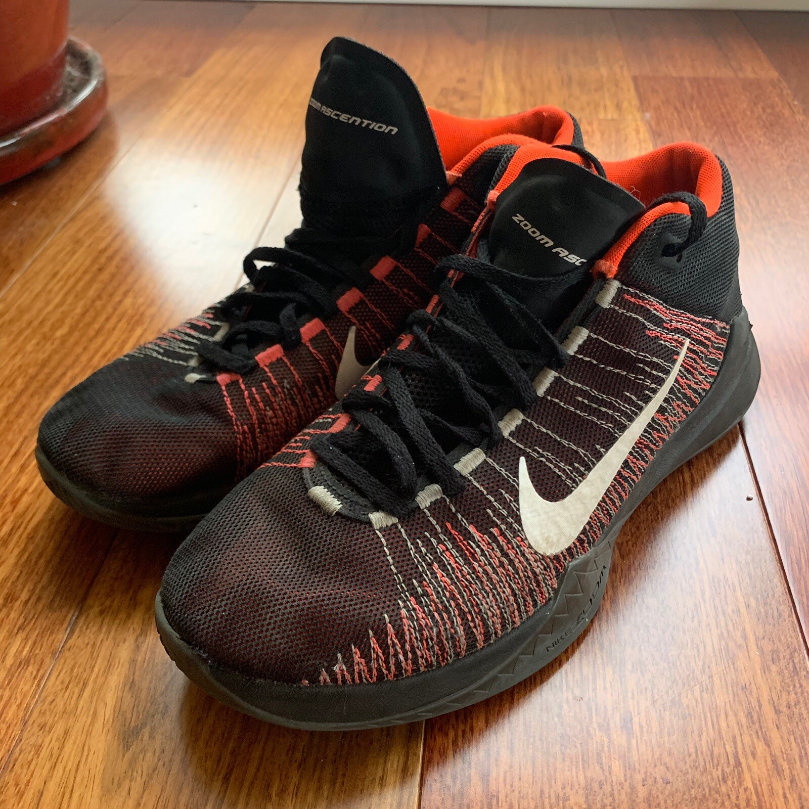 nike zoom ascention basketball shoes