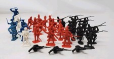 Mixed Lot Of 39 Colonial 2.5" Infantry Soldiers Plastic With Horse