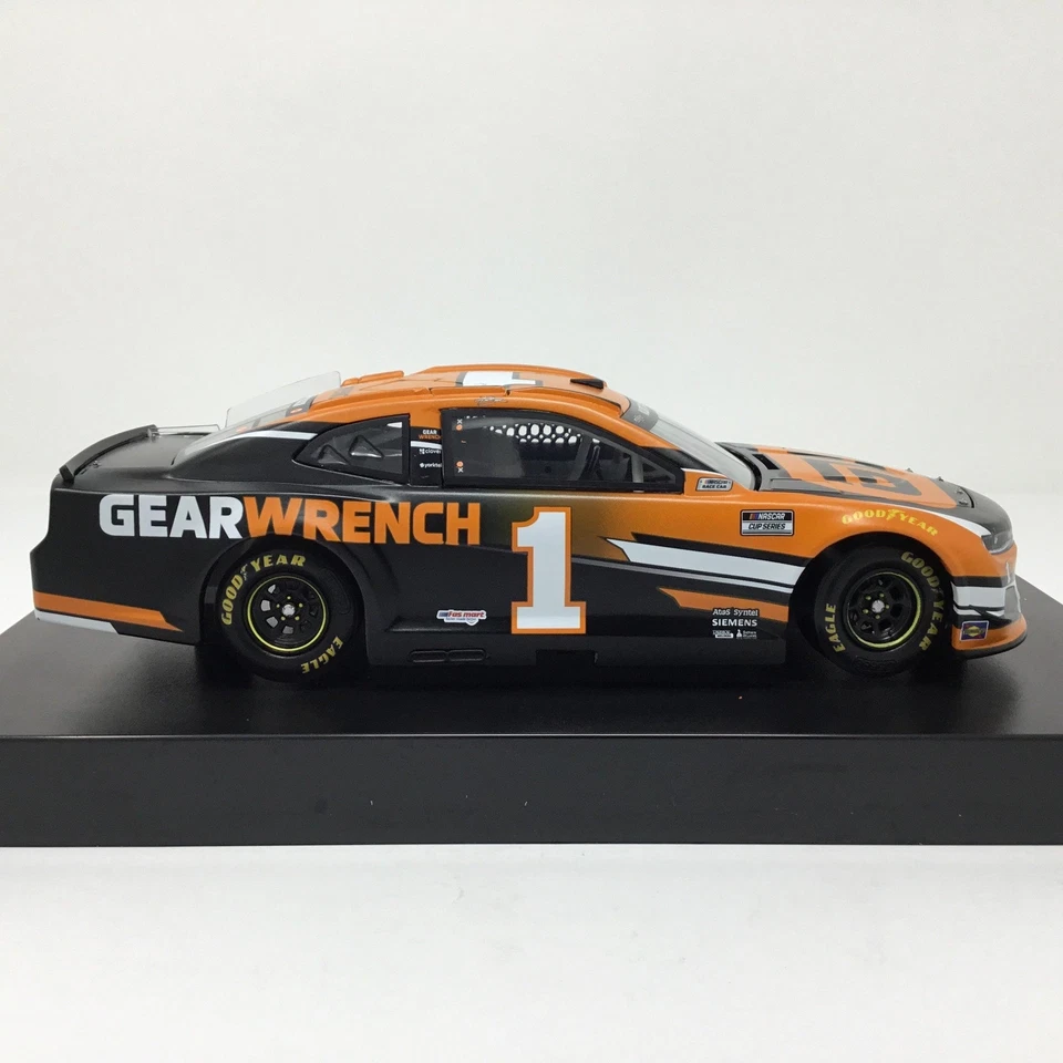 Kurt Busch 2021 Gearwrench 1:24 Diecast - Image 4 of 4