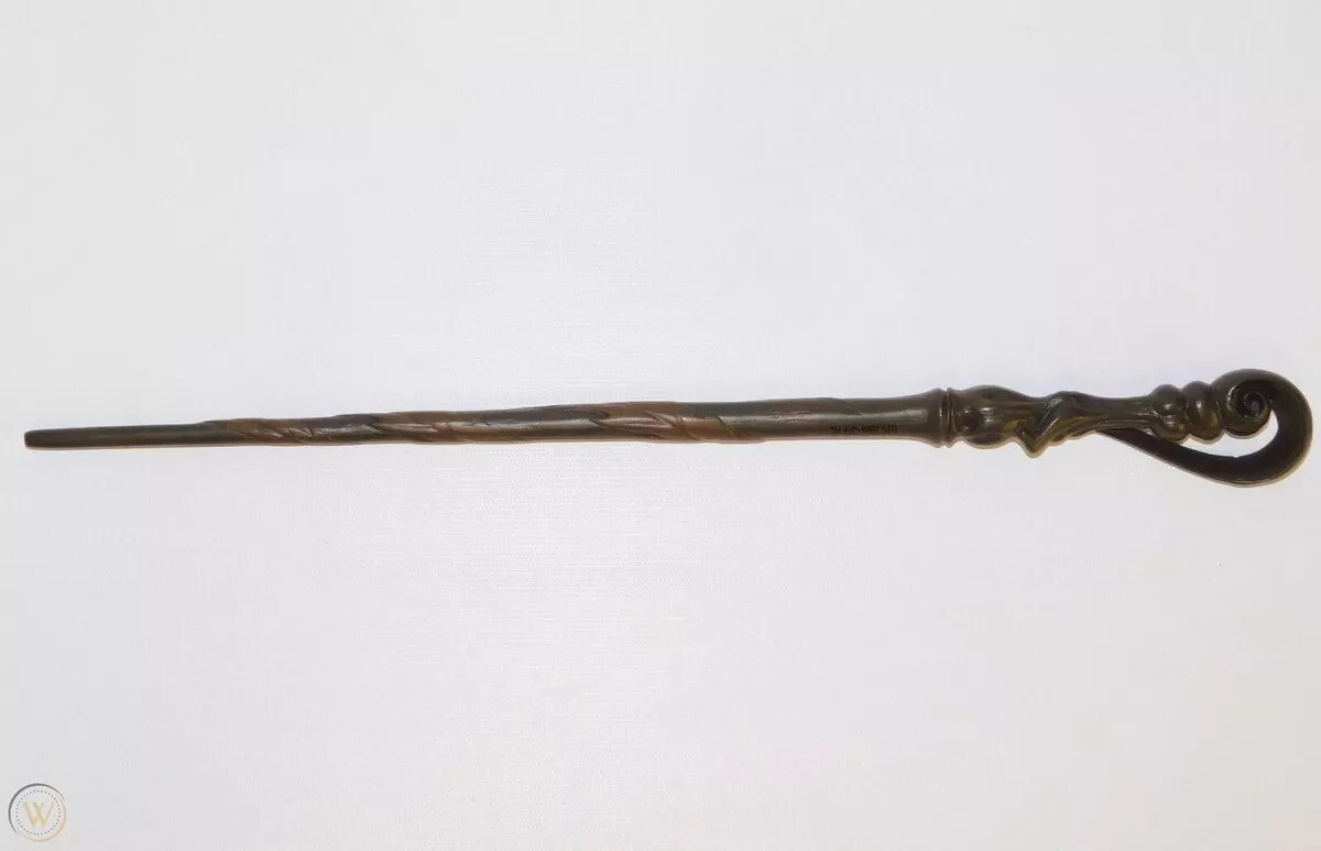 Fleur Delacour Interactive Harry Potter Wand from Universal Studios