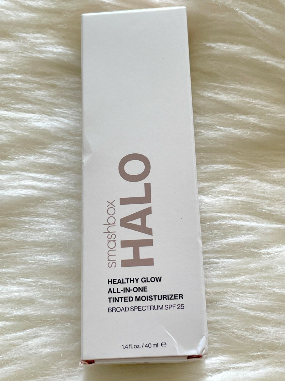Smashbox Halo Healthy Glow Tinted Moisturizer SPF 25 Fair Light