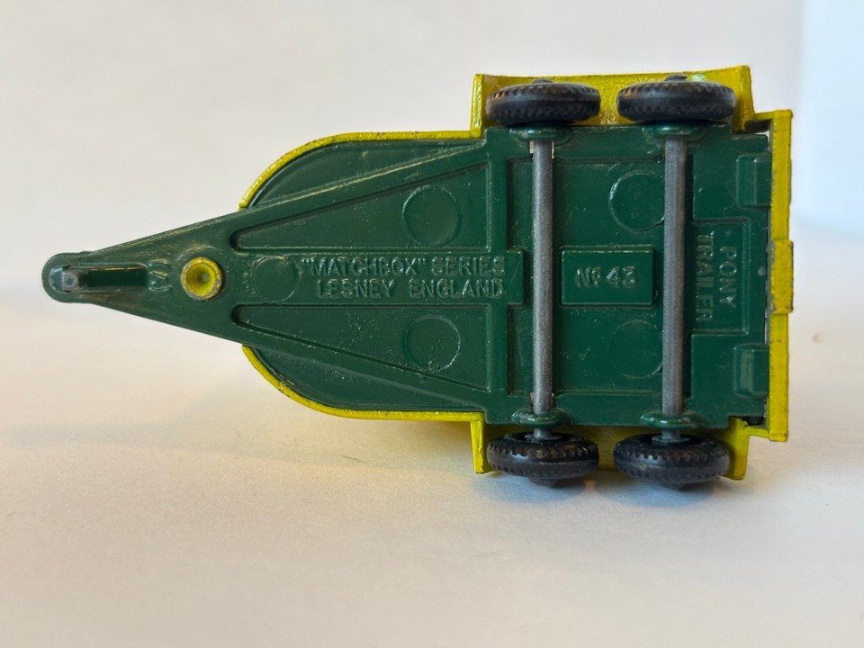 MATCHBOX N°43 PONY TRAILER - 1:43 - LESNEY PRODUCT