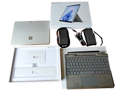 Microsoft Surface Pro 9, 1 TB i7 32 GB Platinum