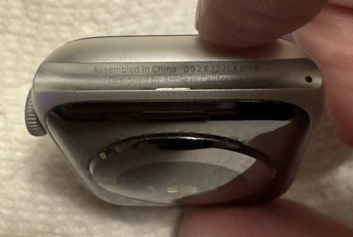 Apple Watch Series 4 44 mm Silver Aluminum Case (GPS) - Photo 7 sur 8