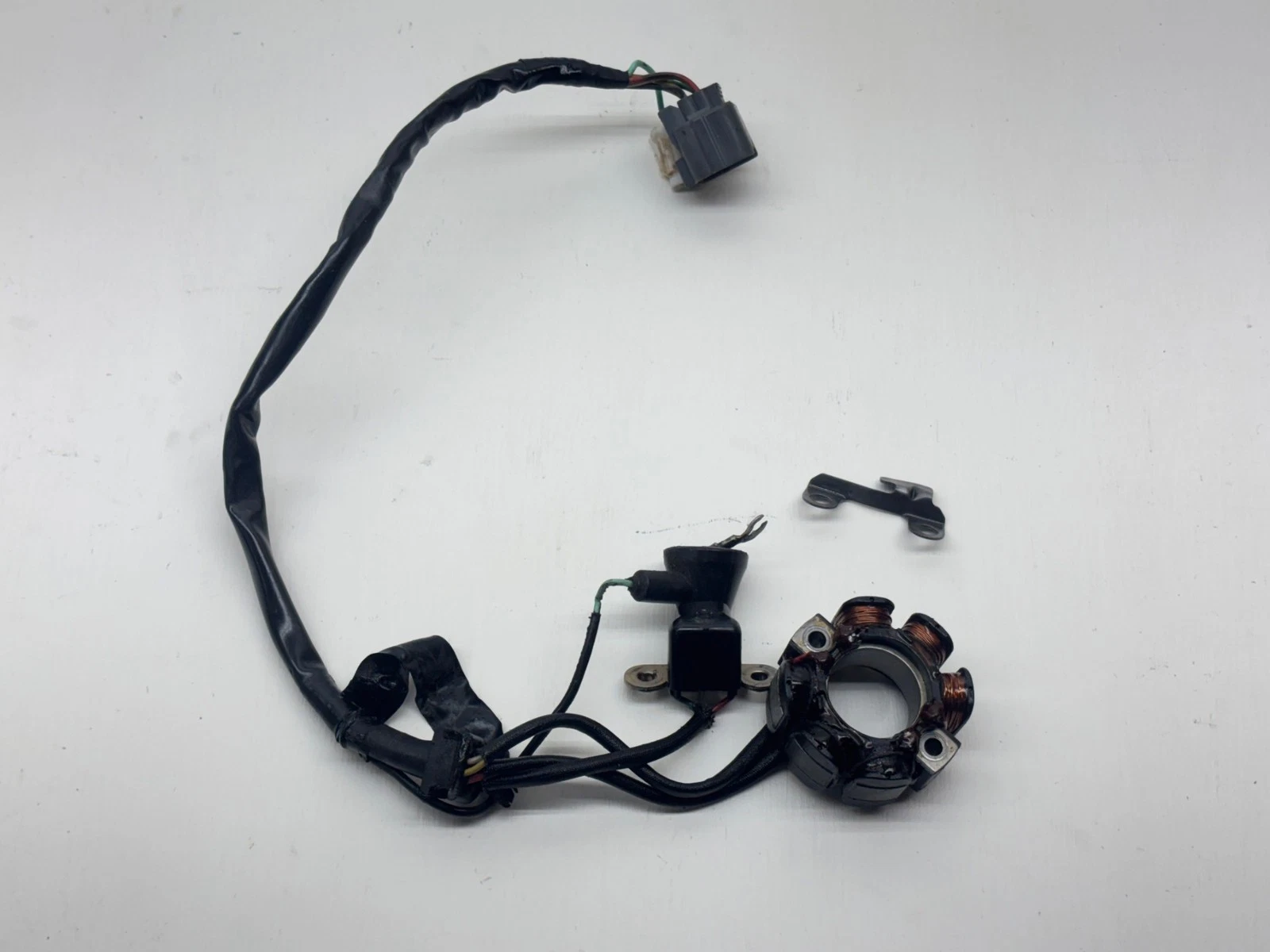 05-06 Kawasaki KX250F OEM Stator Magneto Coil Alternator Generator MX 21003-0027