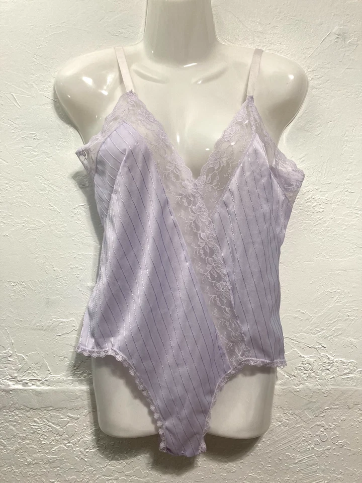 Vintage Women's Bodysuit Lace Ruffle Romantic Sheer Lingerie Y2K Fairy Lavender - Image 3 of 4