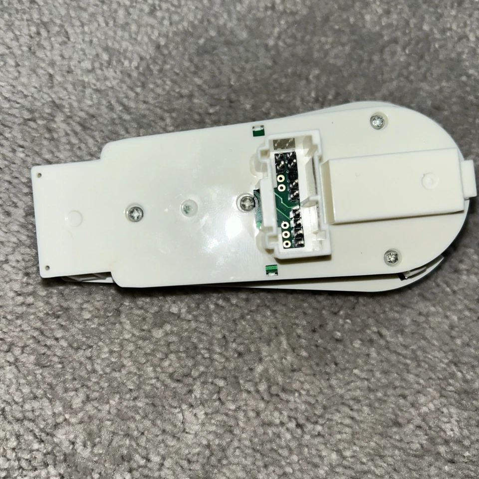 Interruptor de faros para camión Volvo VNL 20953575 Foto 4 de 4