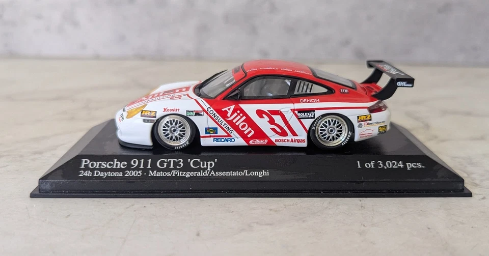 Minichamps Porsche 911 GT3 Cup 24h Daytona2005 Matos Fitzgerald Assentato Longhi Foto 2 de 4