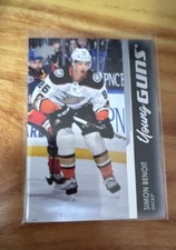 2021-22 Upper Deck Series 1 - Young Guns Simon Benoit #228 (RC)
