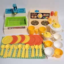 vintage 70's 80's Fisher Price Lot Kitchen Sink 918 Stove 919 Dishes Tea Set 681
