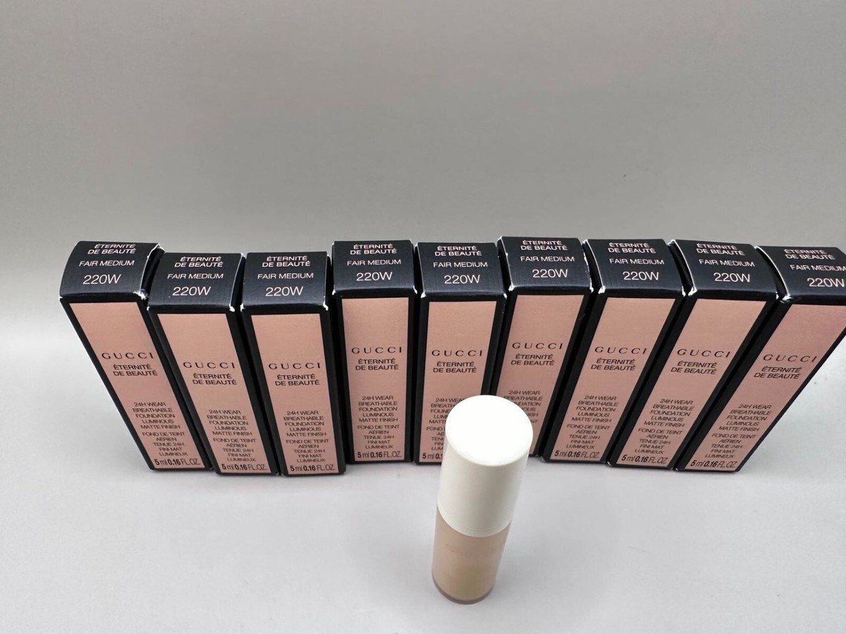 10*GUCCI 24H WEAR BREATHABLE FOUNDATION LUMNOUS MATTE 
