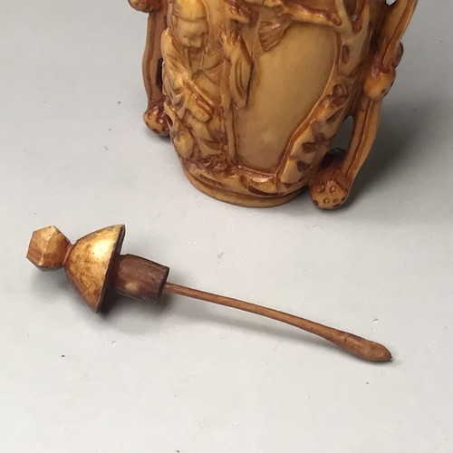 Antique Chinese Carved Snuff Bottle with Lid Fine Details Rare 68mm Tall - Picture 8 of 24