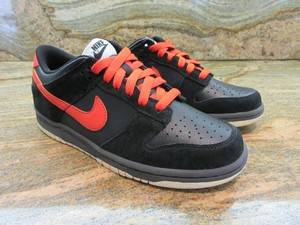 black and orange dunks