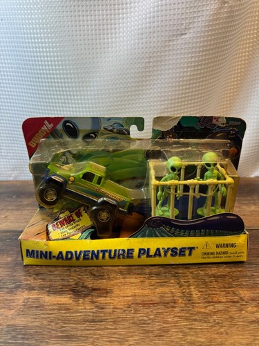 Buddy L Mini Adventure Playset Anaconda Attacker Truck and Trailer New In Box - Picture 2 of 3